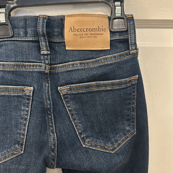 Abercrombie Kids Boys Jeans Size 5/6 - Picture 4 of 6